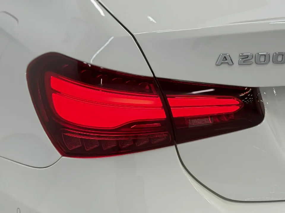 Mercedes-Benz Mercedes Benz A Class Mercedes-Benz A-Class 2024 A 200 L Fashion Edition 2024 — миниатюра 4