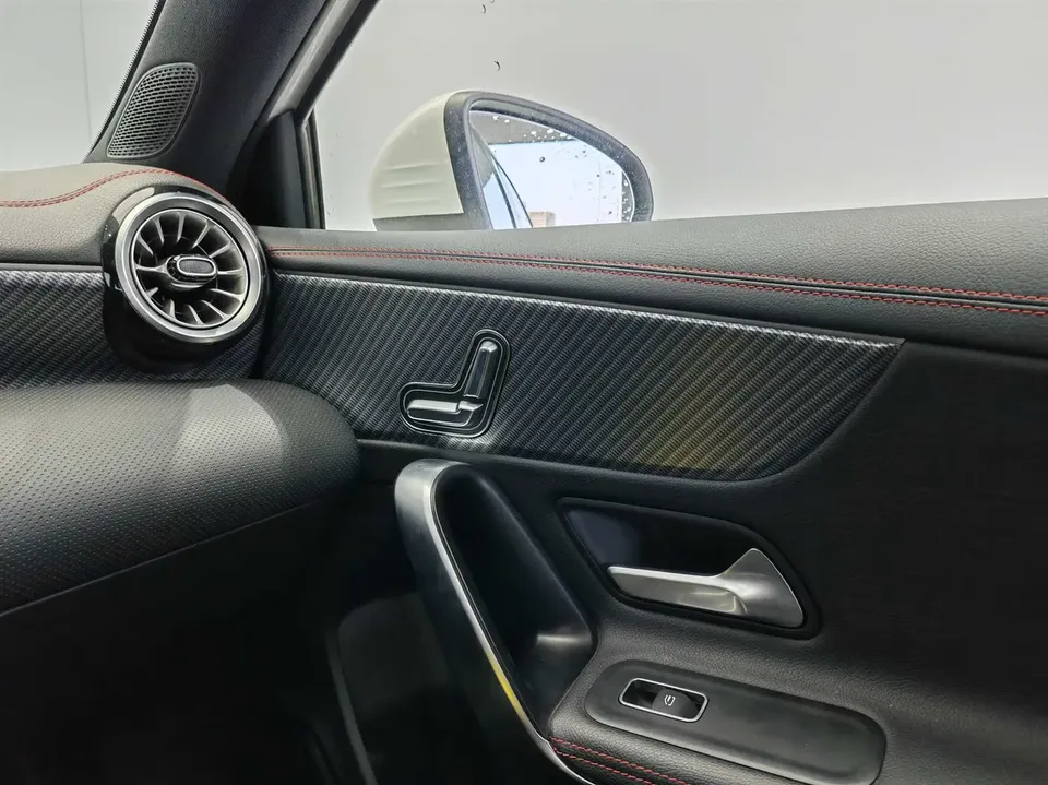 Mercedes-Benz Mercedes Benz A Class Mercedes-Benz A-Class 2023 A 200 L Sports Sedan Fashion Edition 2023 — миниатюра 3