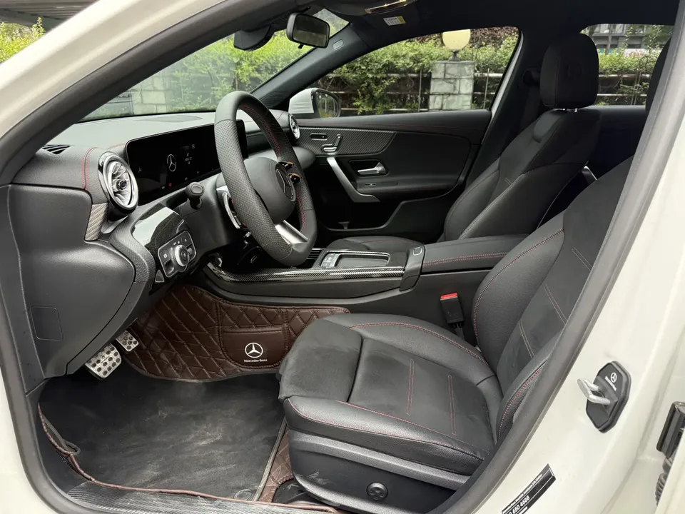 Mercedes-Benz Mercedes Benz A Class Mercedes-Benz A-Class 2024 facelift A 200 L fashion version 2025 — миниатюра 5