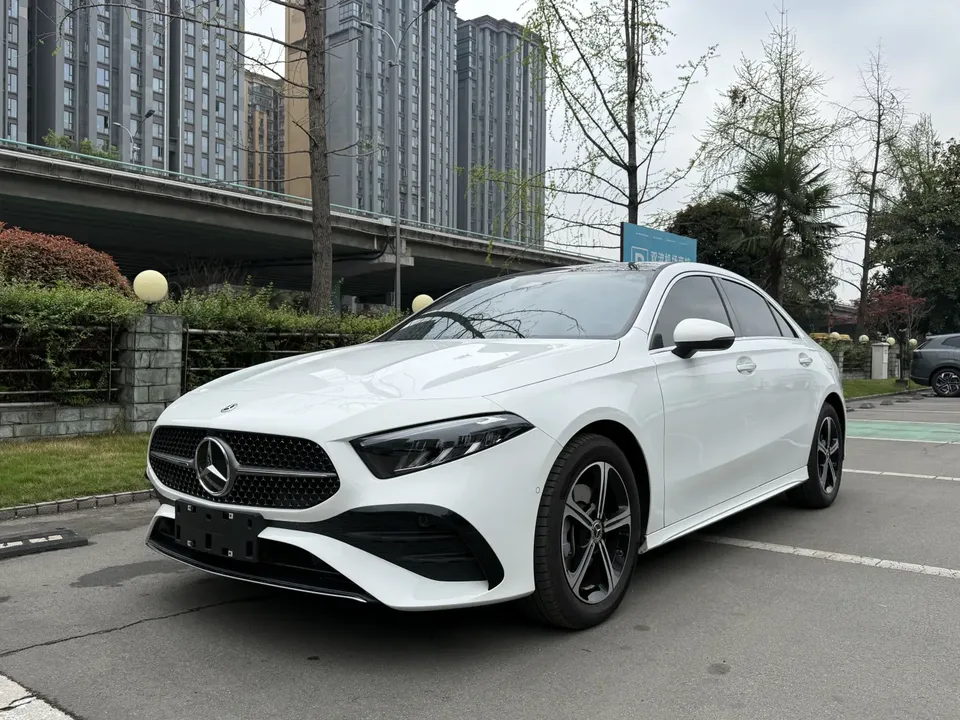 Mercedes-Benz Mercedes Benz A Class 2025