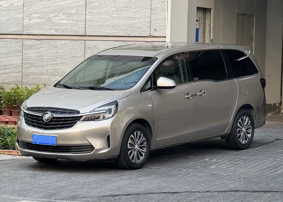 Buick GL8 2022