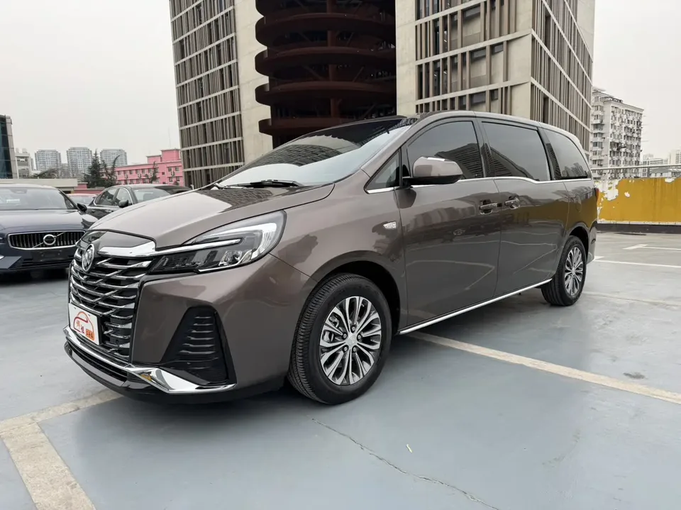 Buick GL8 2025