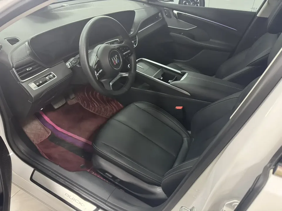 Buick LaCrosse 25T CVT crossover version 2023 — миниатюра 4