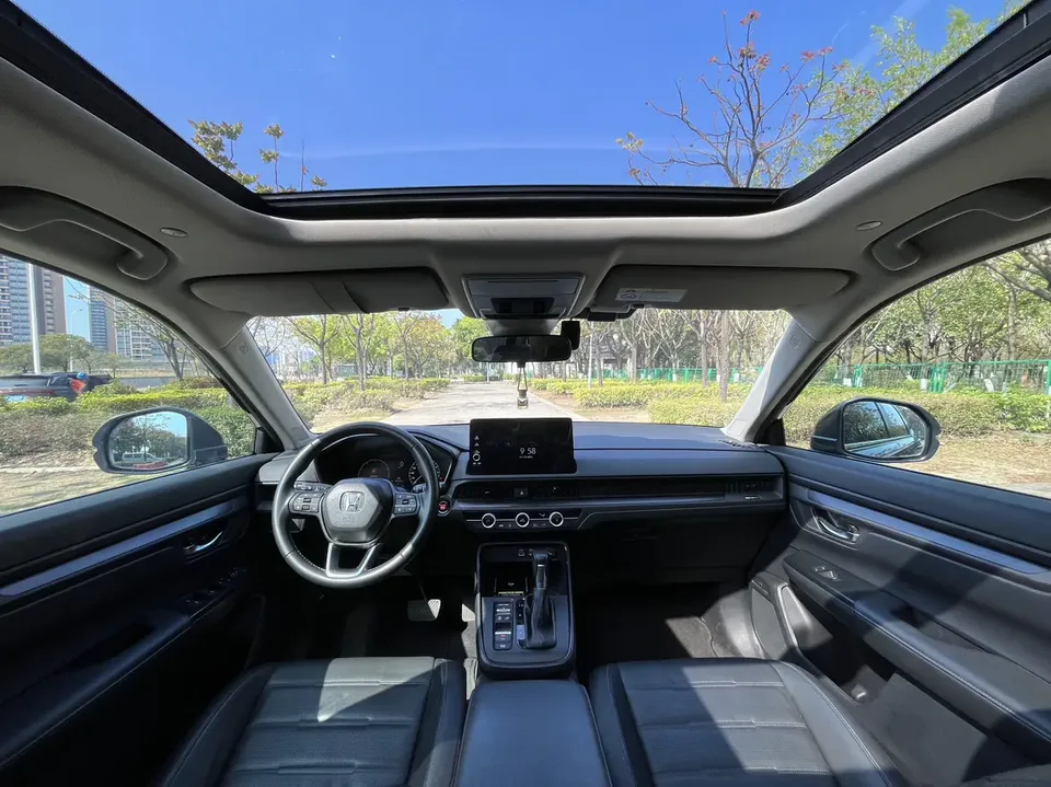 Honda CR-V Honda CR-V 2024 240TURBO CVT 2WD Front 7-seater Edition 2024 — миниатюра 5