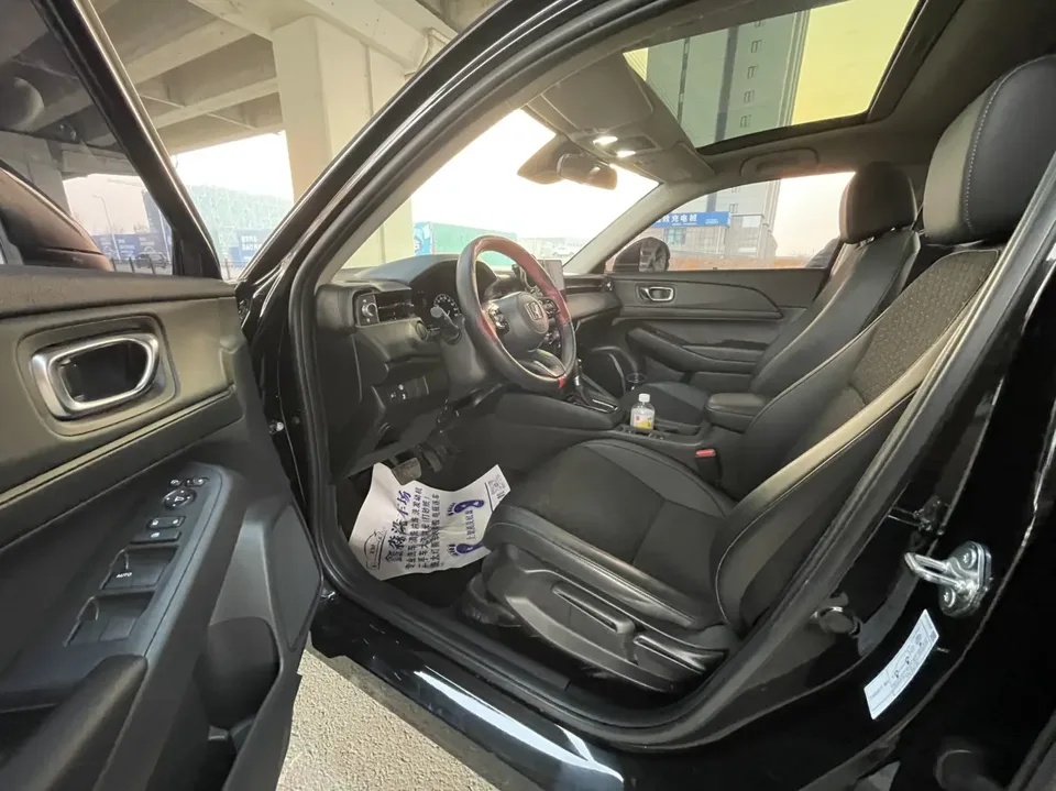 Honda WR-V Honda XR-V 2024 1.5L CVT Heat Wave Edition 2023 — миниатюра 5