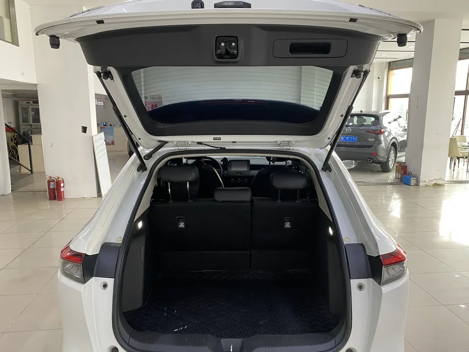 Honda VEZEL Binzhi 2023 1.5L CVT Elite Edition 2023 — миниатюра 5