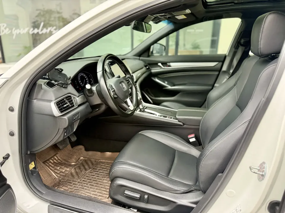 Honda Inspire Inship 2022 260TURBO Exquisite Edition 2022 — миниатюра 5