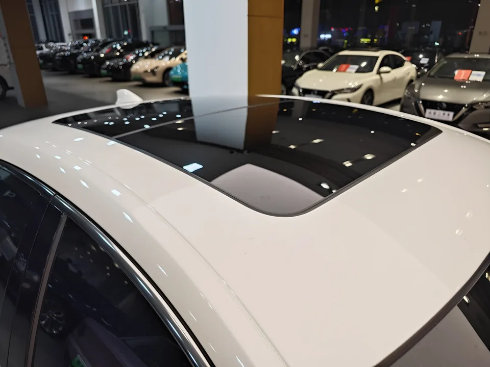 Honda Inspire Inship 2022 260TURBO Exquisite Edition 2023 — миниатюра 4