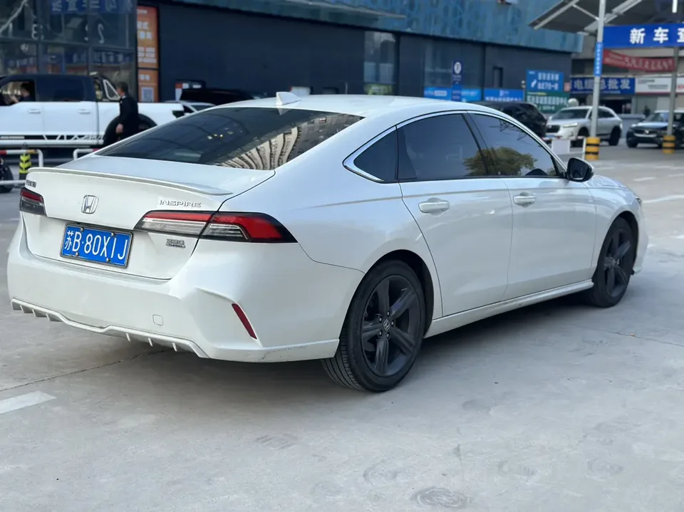 Honda Inspire Insignia 260TURBO Elegant Edition 2024 — миниатюра 2