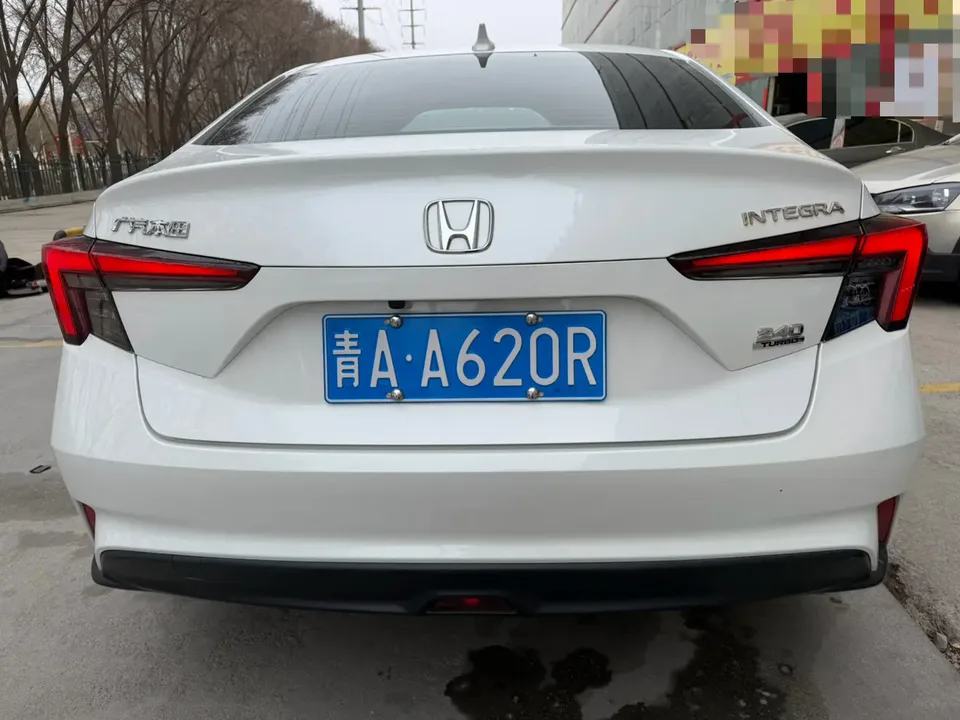 Honda Integra HATCHBACK 240TURBO CVT trendsetting version 2024 — миниатюра 2