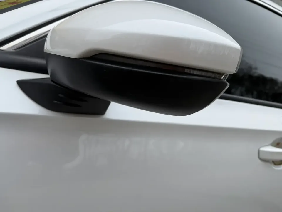 Honda Integra HATCHBACK 240TURBO CVT trendsetting version 2024 — миниатюра 3
