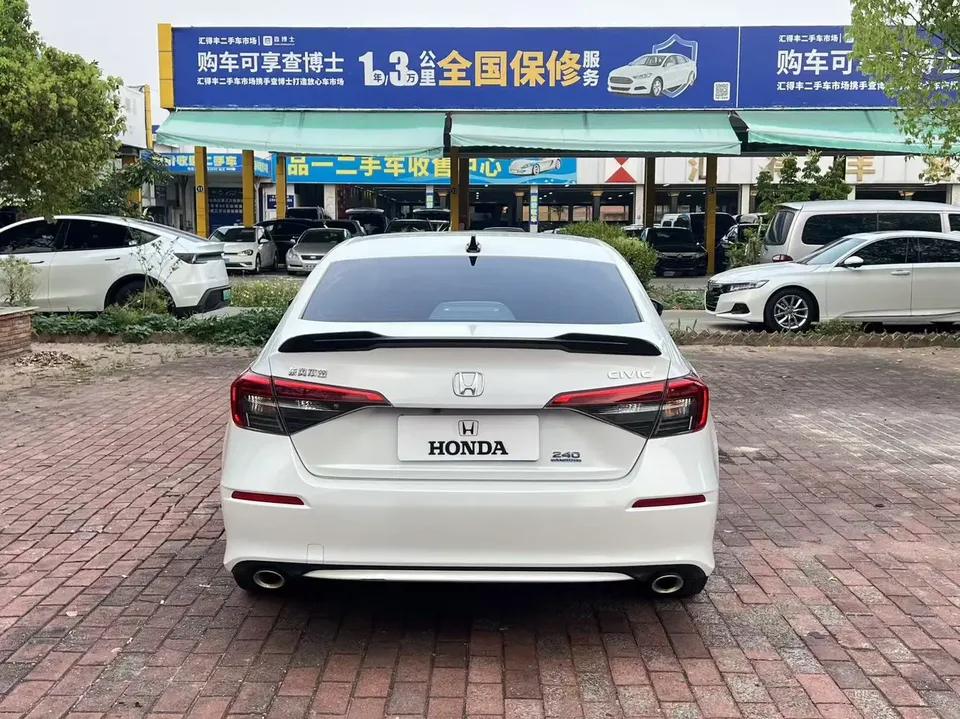 Honda CIVIC 2022 Civic 240TURBO CVT Ignition Edition 2023 — миниатюра 2