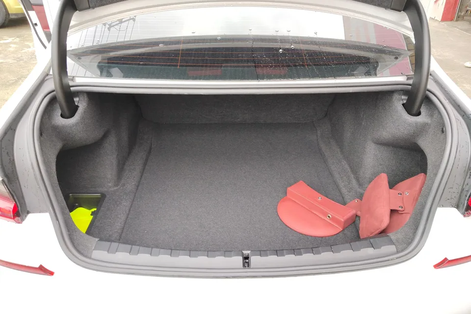 BMW 3 Series BMW 3 Series 2022 320Li M Sport Package 2022 — миниатюра 5