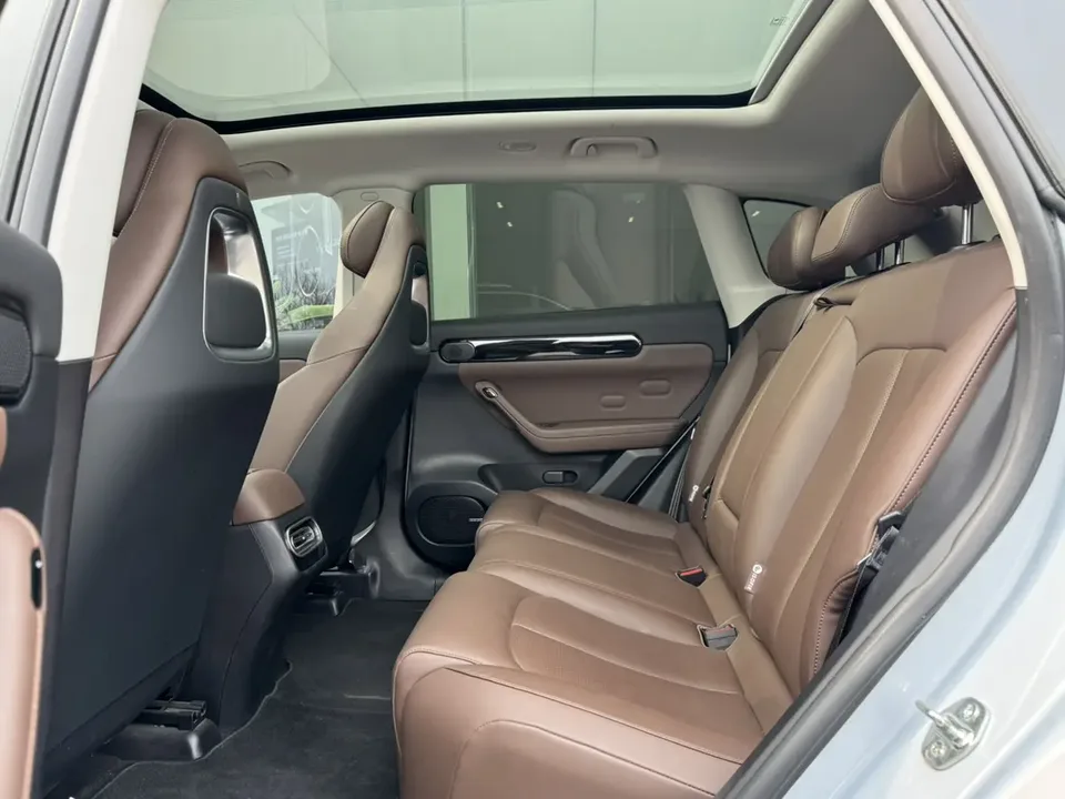 Leapmotor Zero running C11 Extended Range 300 Comfort Edition 2024 — миниатюра 3