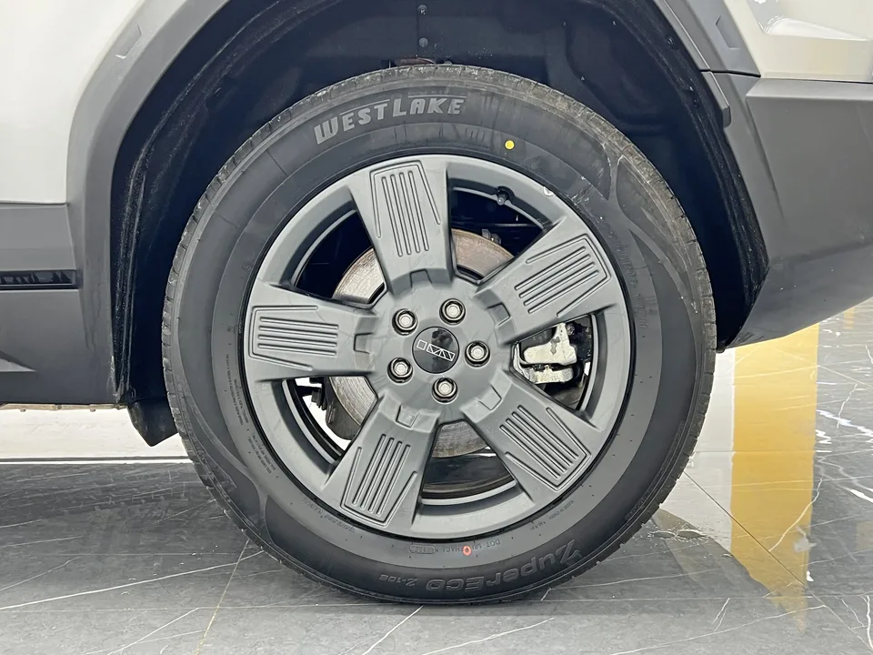 iCAR 03 two-wheel drive standard advanced version 2025 — миниатюра 3