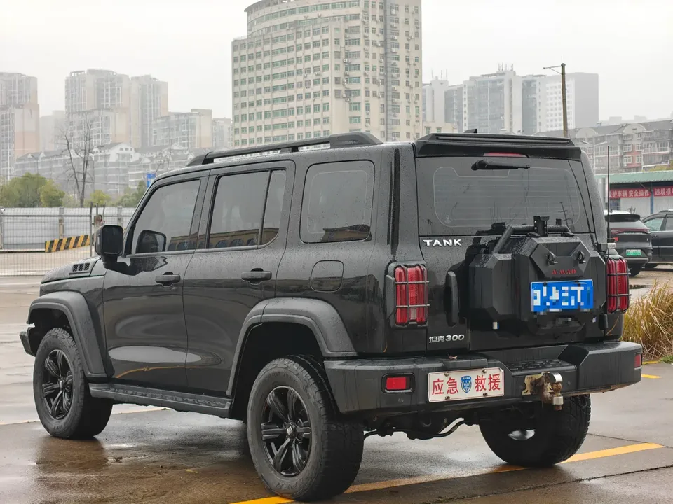 Tank 300 300 2021 Off-Road Edition 2.0T Conqueror 2022 — thumbnail 2