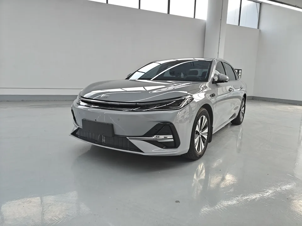 Geely Galaxy A7 PHEV 2025
