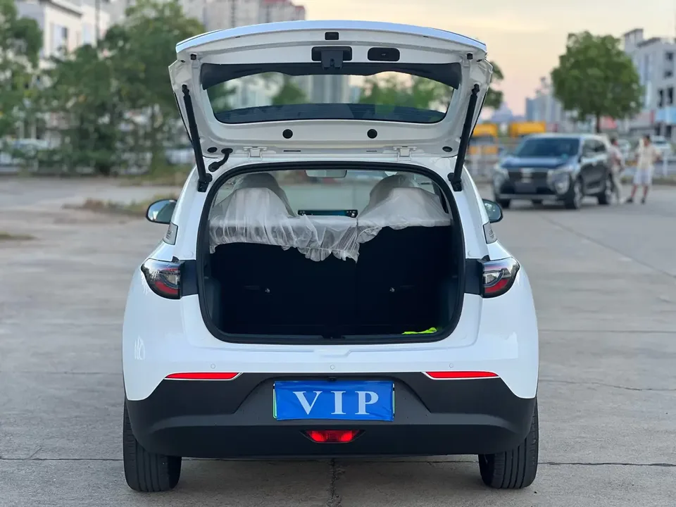 Geely Star Wish Star Wish 2025 UP 410km Exploration Edition 2025 — миниатюра 3