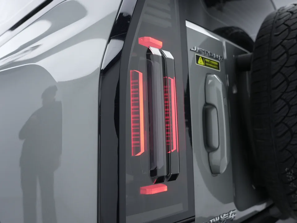 Jetour Jet Traveler 2.0TD 4WD Conquest 2024 — миниатюра 4