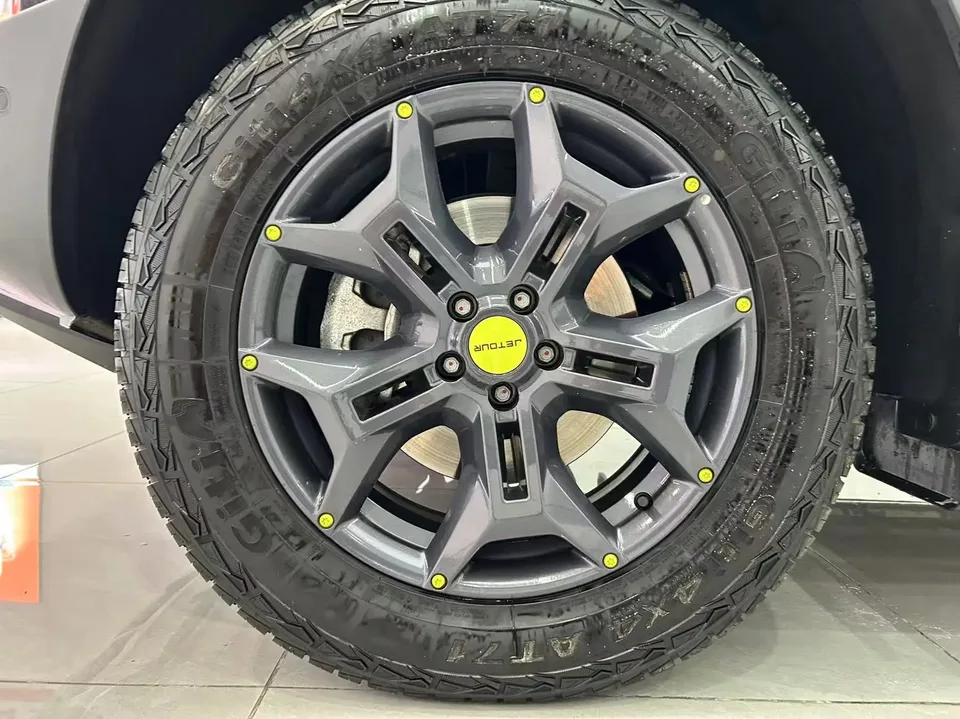 Jetour Jet Traveler 2.0TD 4WD Cross PRO+ 2023 — миниатюра 4