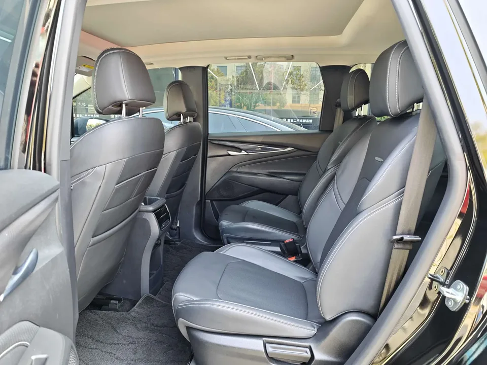 Datong Maxus G50 Maxus G50 2023 PLUS 1.5T automatic cruise version 2023 — миниатюра 5