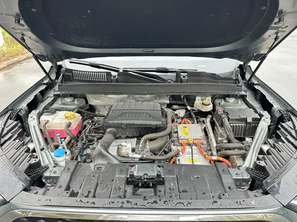 Chery Fengyun T8 1.5T 130km Premium Edition 2025 — миниатюра 3