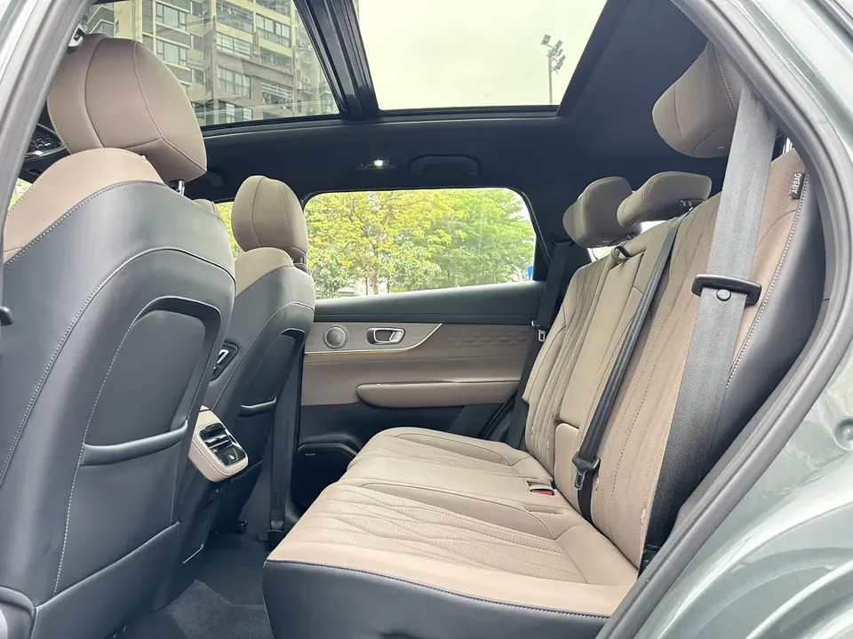Chery Fengyun T8 1.5T 130km Premium Edition 2025 — миниатюра 5