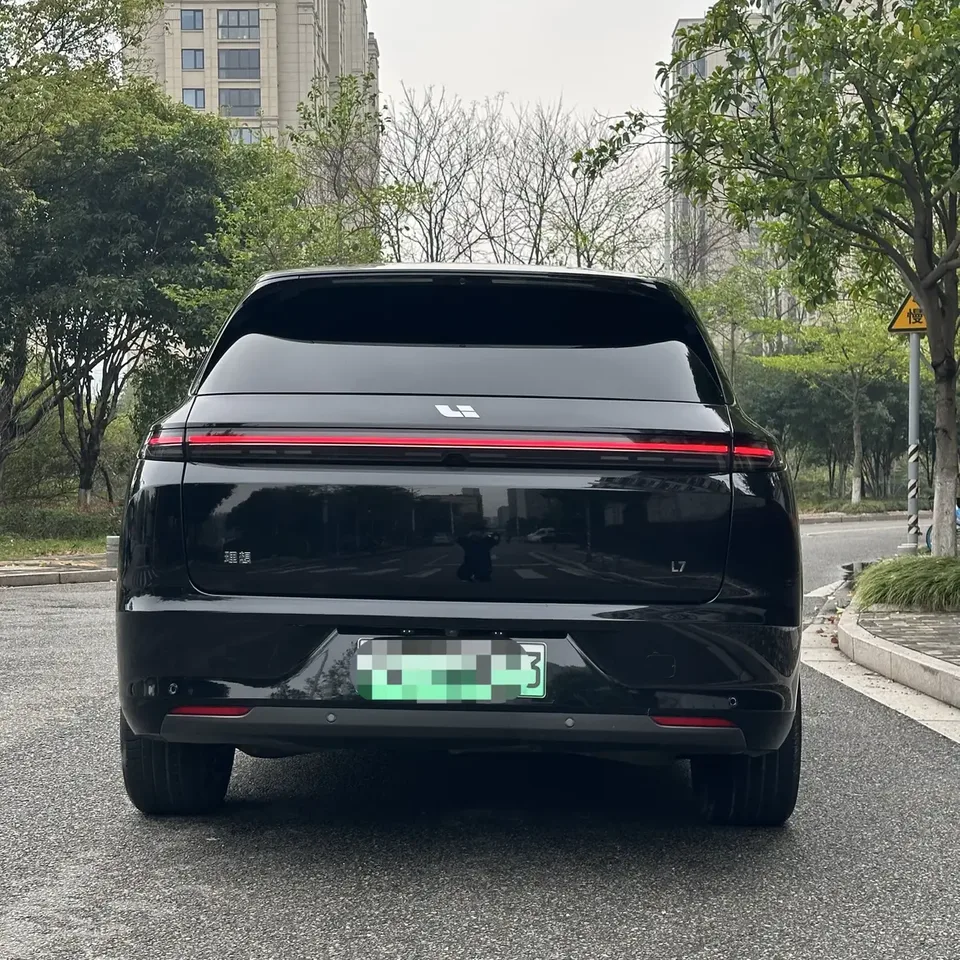 Li Xiang L7 Ideal L7 2023 Ideal L7 2023 Pro version 2023 — thumbnail 2