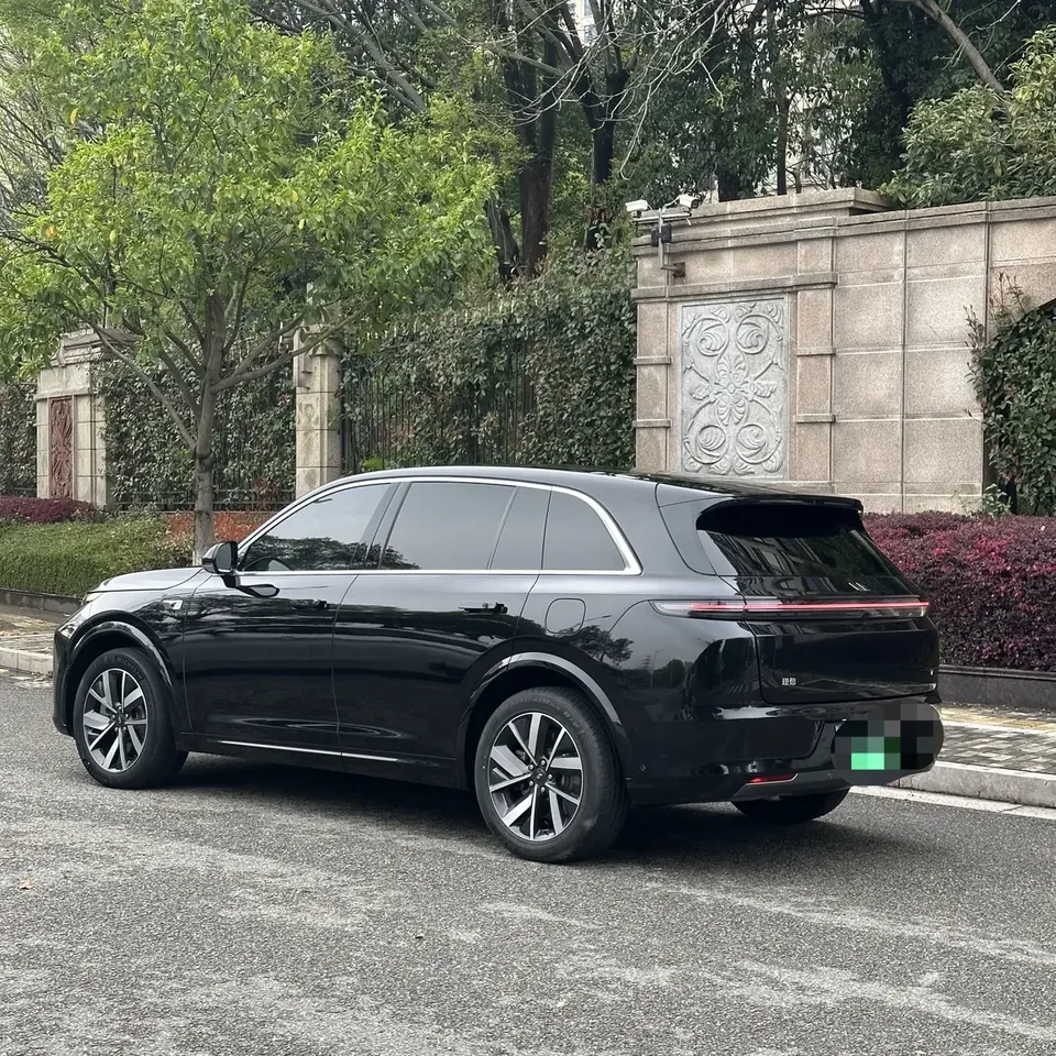 Li Xiang L7 Ideal L7 2023 Ideal L7 2023 Pro version 2023 — thumbnail 4