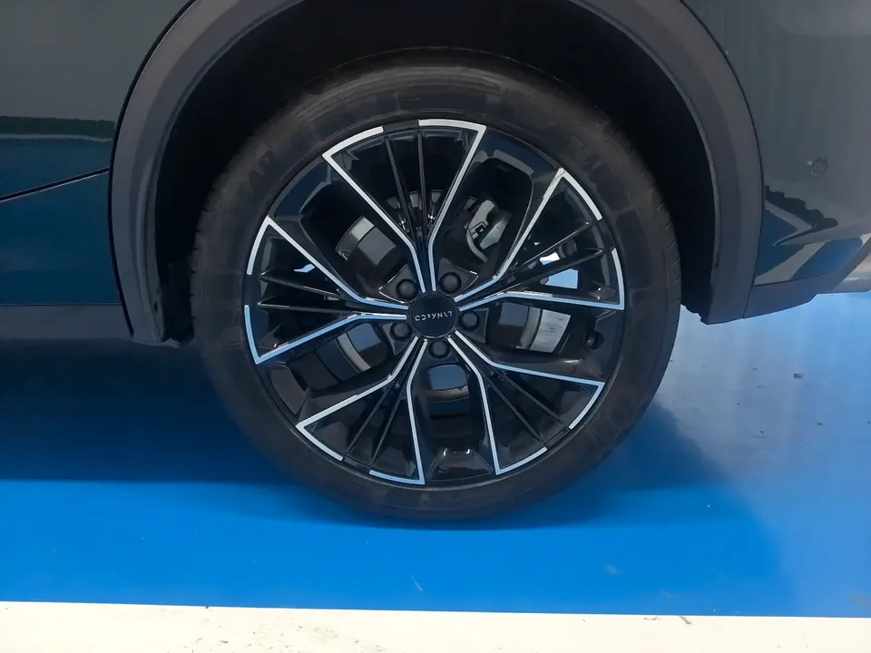 Lynk & Co 05 2.0TD 2WD Halo 2023 — миниатюра 3