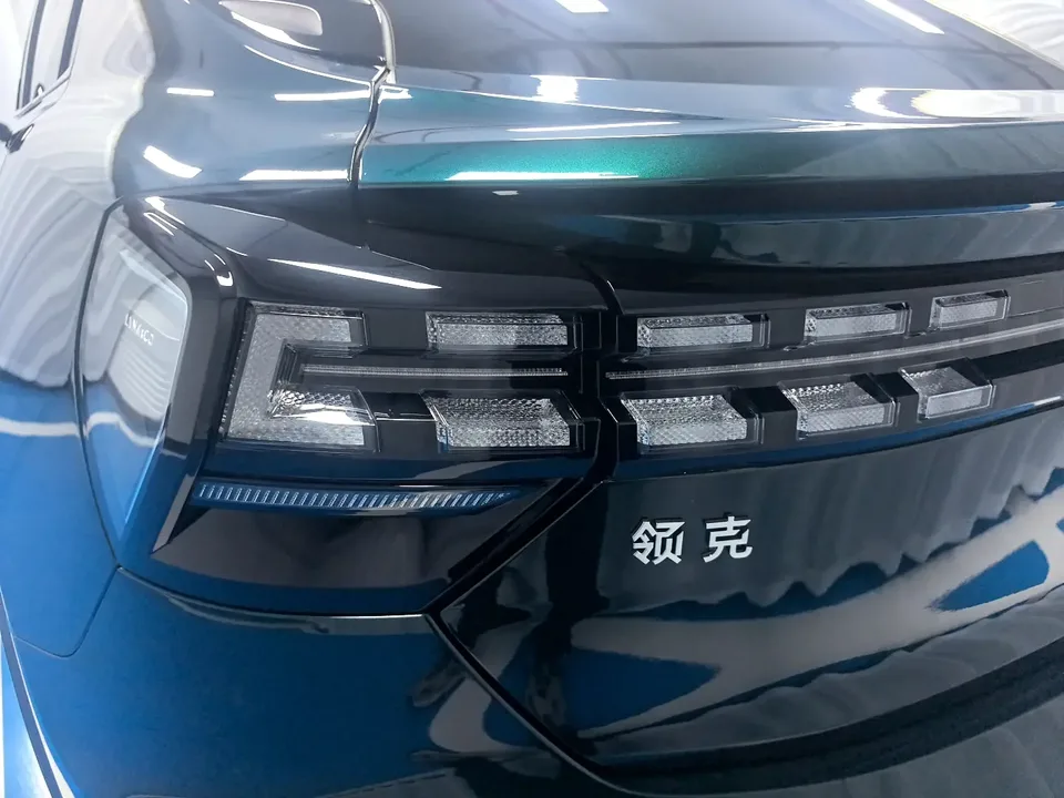 Lynk & Co 05 2.0TD 2WD Halo 2023 — миниатюра 4