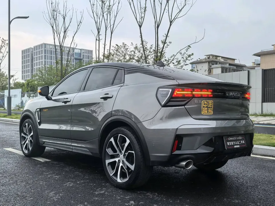Lynk & Co 05 Lynk & Co 05 2022 2.0TD four-wheel drive Halo 2022 — миниатюра 2