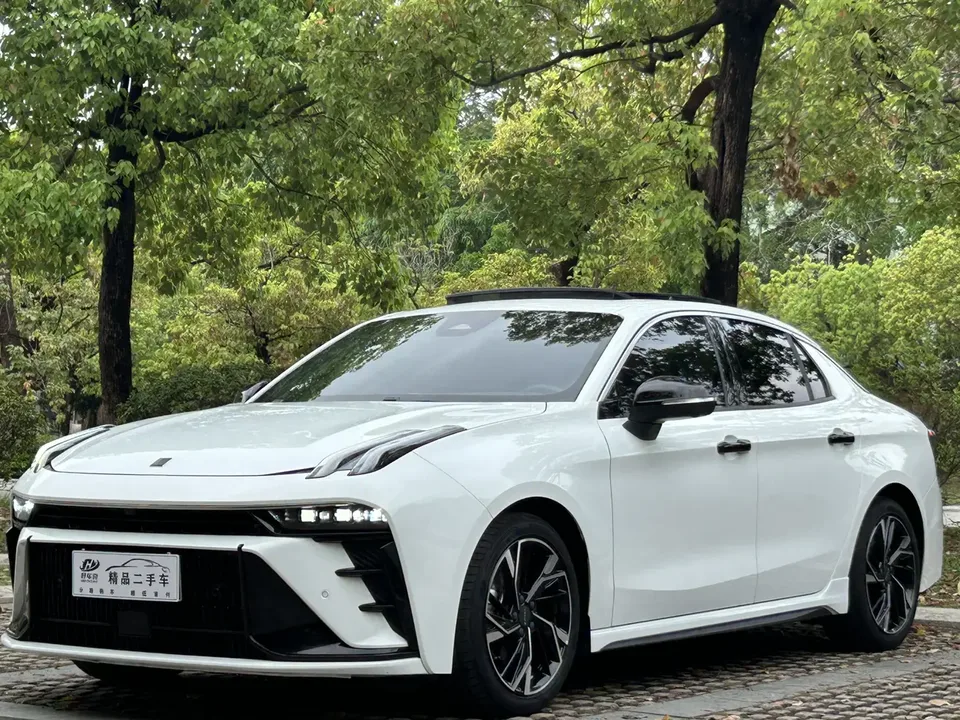 Lynk & Co 03 2023