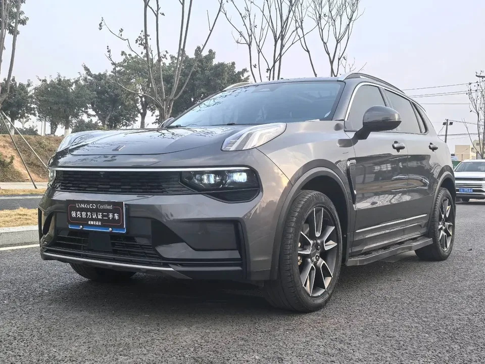 Lynk & Co 01 2023