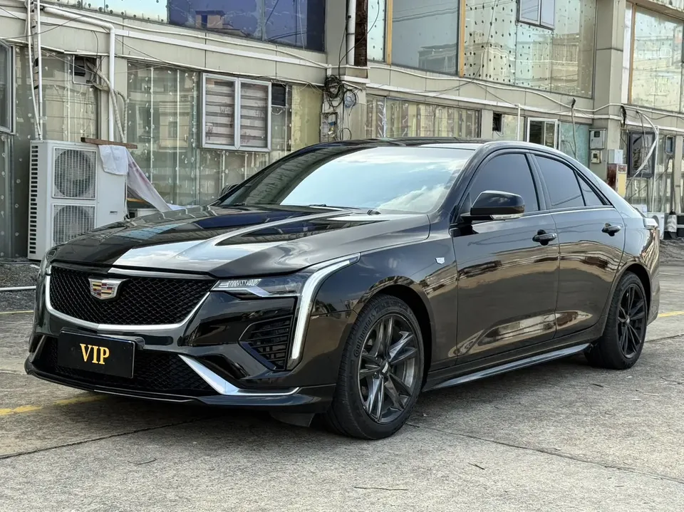 Cadillac CT4 2023