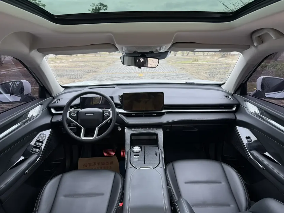 Haval H6 third generation 2.0T automatic two-wheel drive Max version 2022 — миниатюра 3