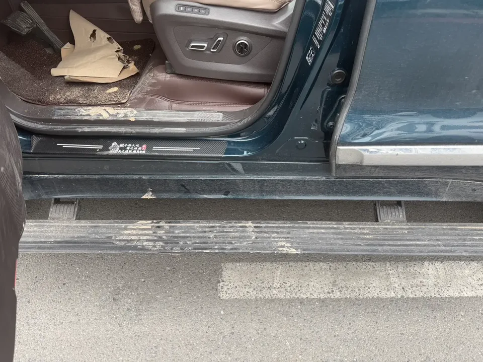 BAIC Beijing Off-road BJ60 Beijing Off-road BJ60 2022 2.0T automatic 11-piece seven-seater 2024 — thumbnail 3