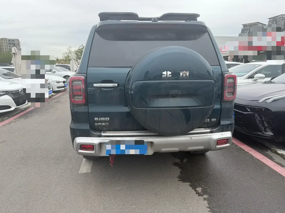 BAIC Beijing Off-road BJ60 Beijing Off-road BJ60 2022 2.0T automatic 11-piece seven-seater 2024 — thumbnail 5