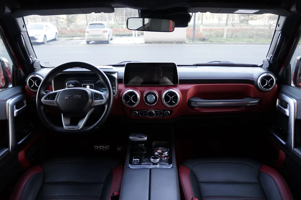 BAIC Beijing Off-road BJ40 2.0T Automatic 4WD City Hunter Edition Knight Edition 2022 — миниатюра 4
