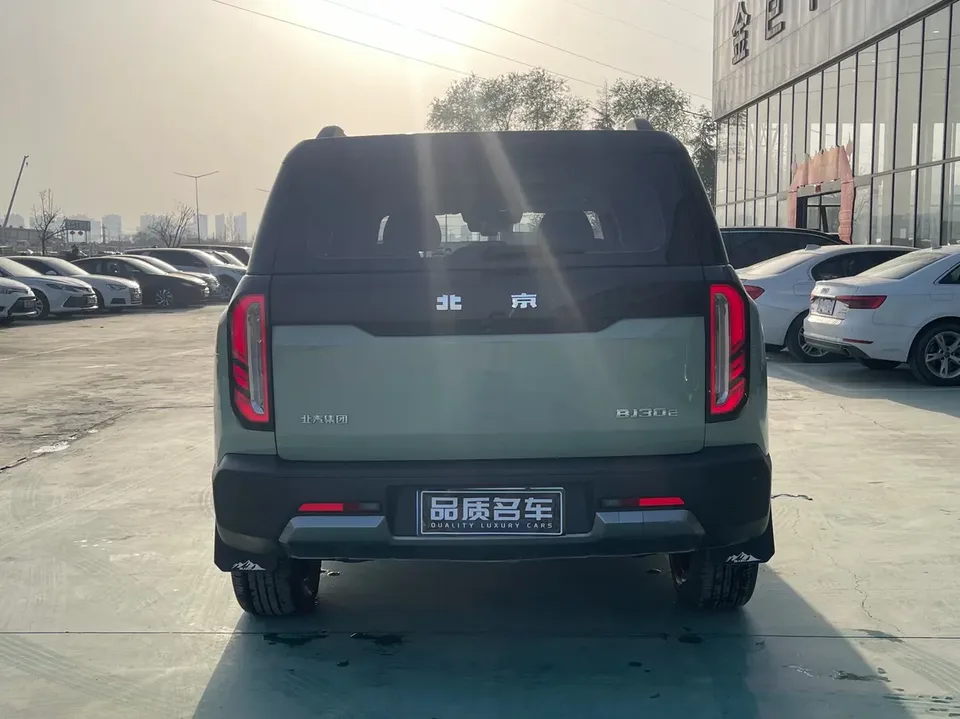 BAIC Beijing Off-road BJ30 1.5T DHT 4WD Magic Core Electric Drive Advanced Edition 2024 — миниатюра 2