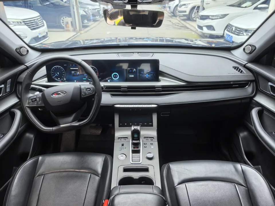 Chery Tiggo 8 PLUS 290TGDI DCT Haoqing Edition+ 2023 — миниатюра 5