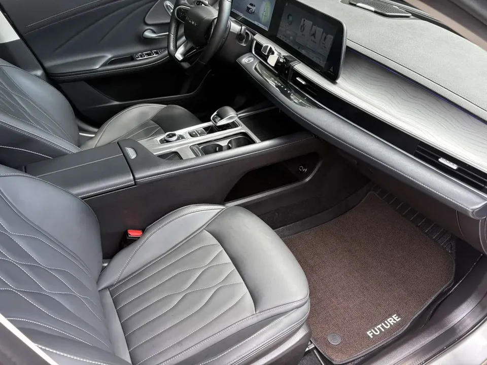 Chery Arrizo 8 1.6TGDI DCT Intelligent 2024 — миниатюра 4