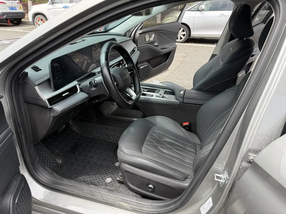 Chery Arrizo 8 1.6TGDI DCT 2023 — миниатюра 5