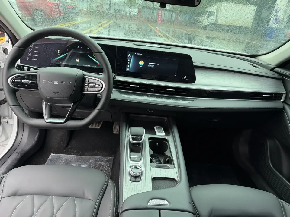 Chery Arrizo 8 1.6TGDI DCT 2024 — миниатюра 3