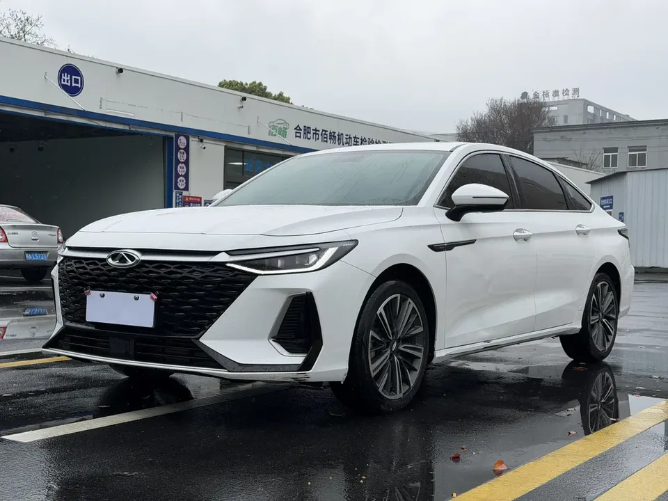 Chery Arrizo 8 2024