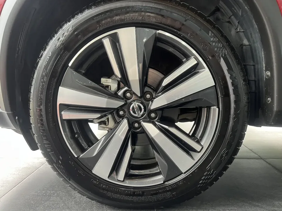 Nissan X-Trail VC-Turbo 300 CVT 4WD Extreme Edition 2023 — миниатюра 3