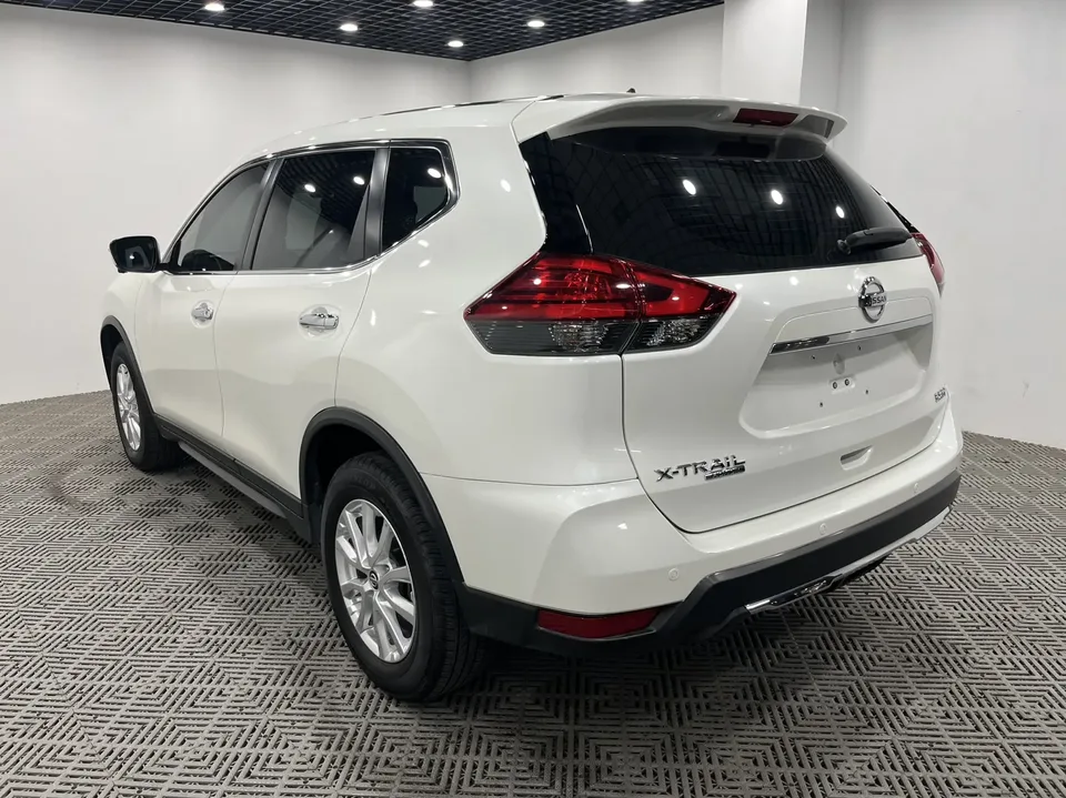 Nissan X-Trail Qijun 2022 X-Trail 2022 2.0L 2WD Intelligent Link Premium Edition 2023 — thumbnail 4
