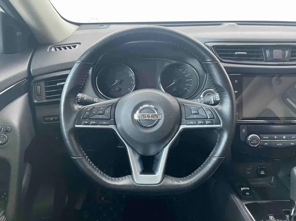 Nissan X-Trail Qijun 2023 Classic Edition 2.0L 2WD Intelligent Link Premium Edition 2024 — миниатюра 3