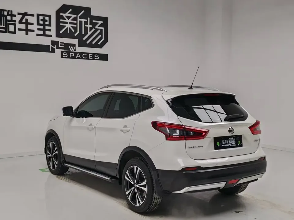 Nissan Qashqai Qashqai 2022 2.0L XV Prem. Deluxe Edition 2023 — миниатюра 2