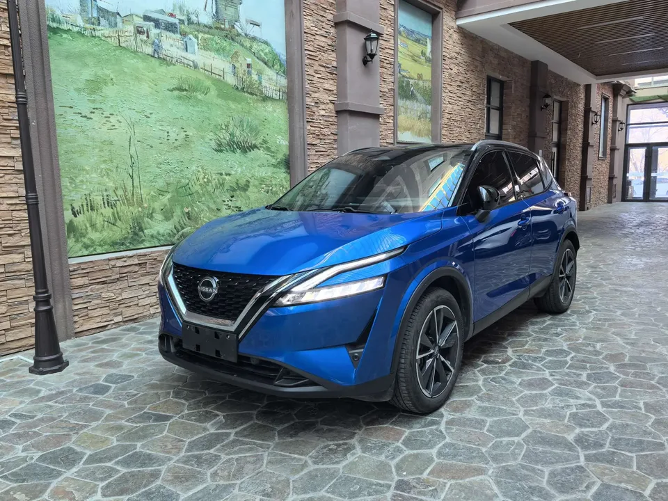 Nissan Qashqai 1.3T flagship version 2023 — фото 1, купить с доставкой в Москву